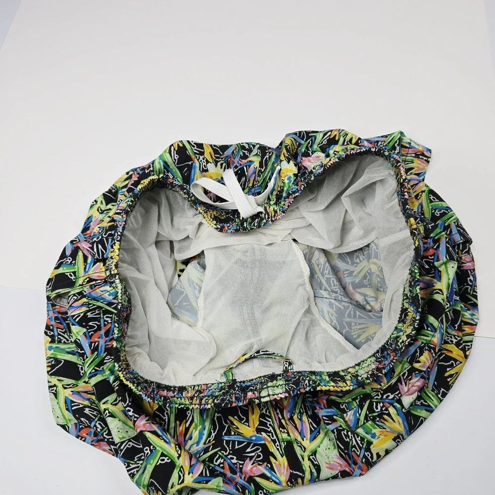 Chubbies Men's Size M - 5.5 
